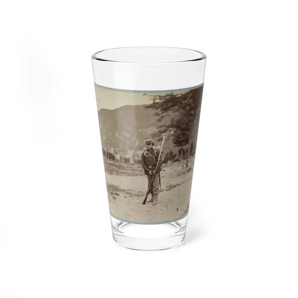 22d New York State Militia Near Harpers Ferry, Va., 1861 I.E.1862 018 (U.S. Civil War) Pint Glass 16oz 16oz - Go Mug Yourself