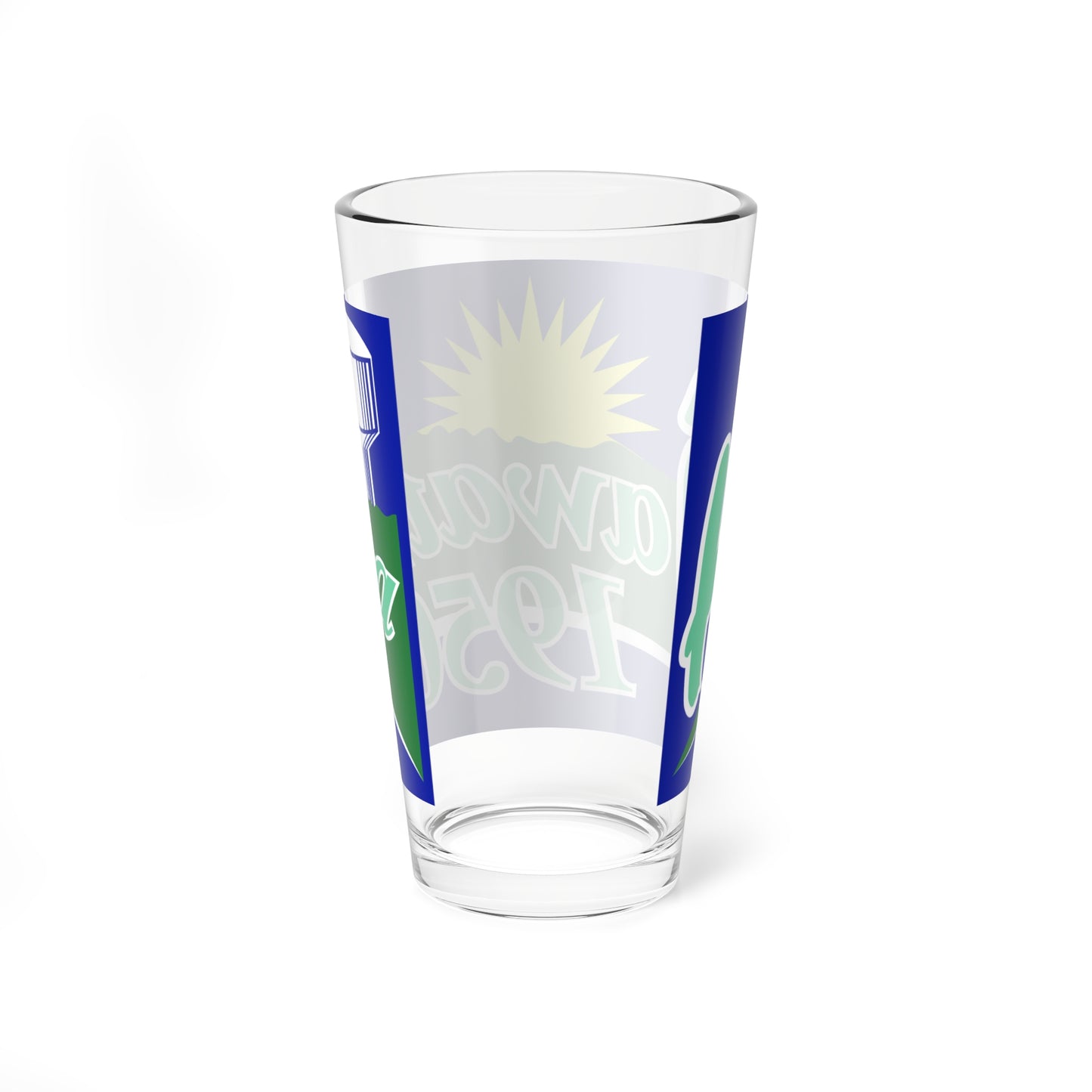 Flag of Hiawatha Iowa (United States) Pint Glass 16oz