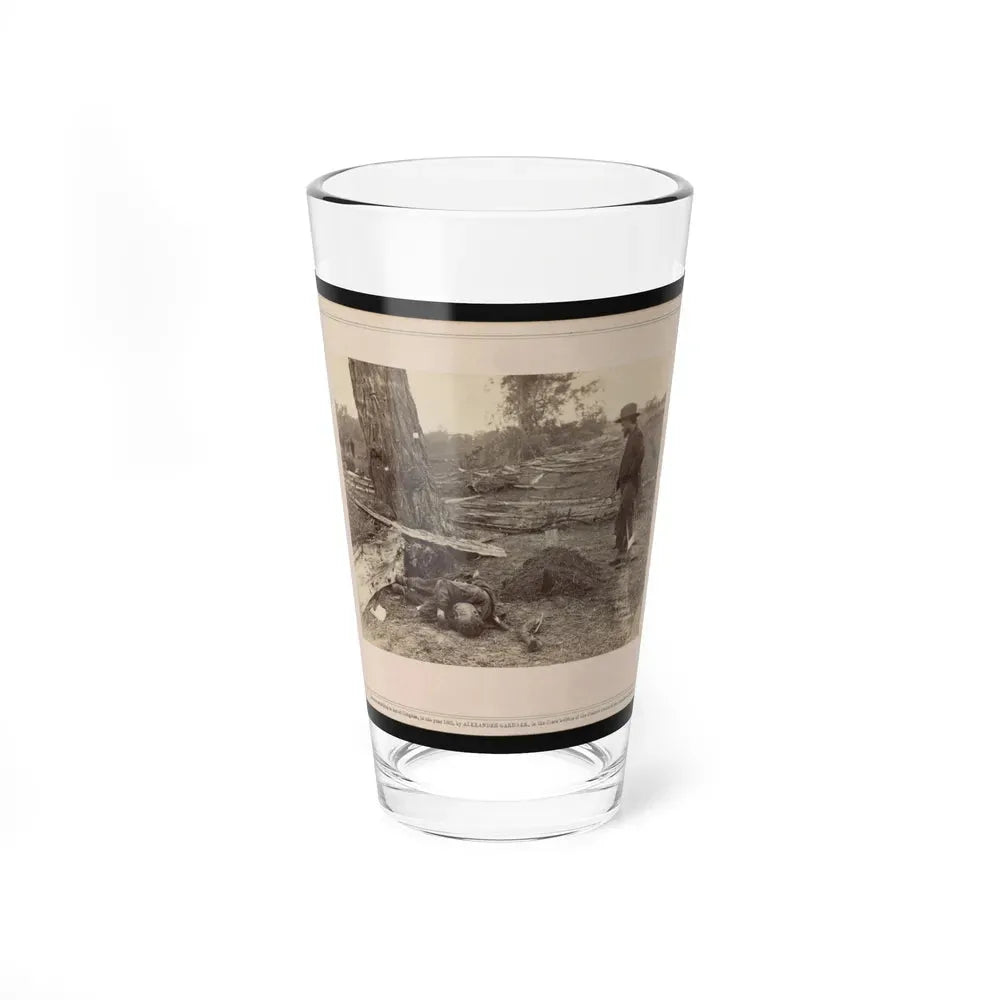 A Contrast! Federal Buried, Rebel Unburied, Where They Fell At The Battle Of Antietam (U.S. Civil War) Pint Glass 16oz 16oz - Go Mug Yourself