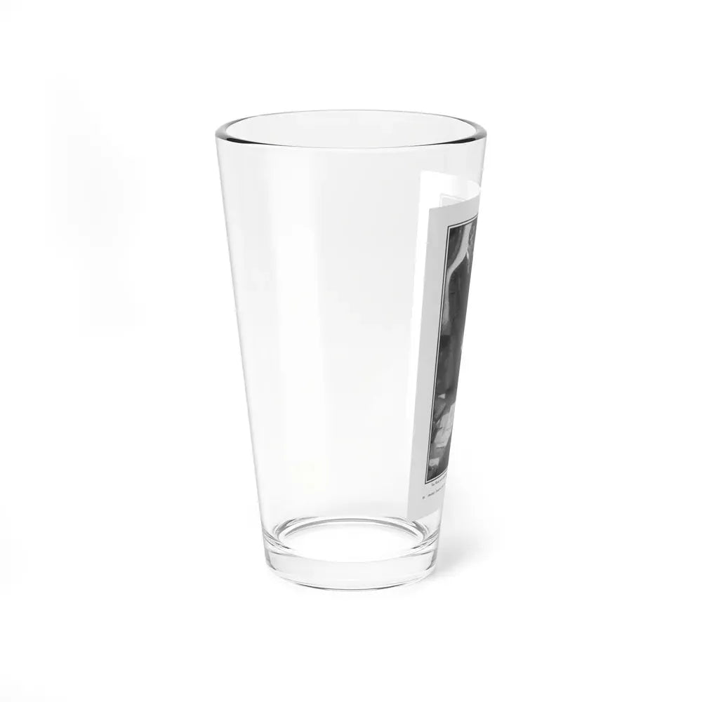 A Flash of Gold (1), Everybody's Magazine, August 1922 (Magazine Illustration) Pint Glass 16oz - Go Mug Yourself
