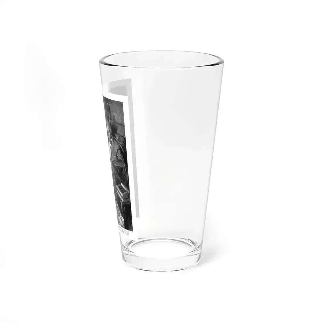 A Letter from the Queen (1), Cosmopolitan, December 1929 (Magazine Illustration) Pint Glass 16oz - Go Mug Yourself