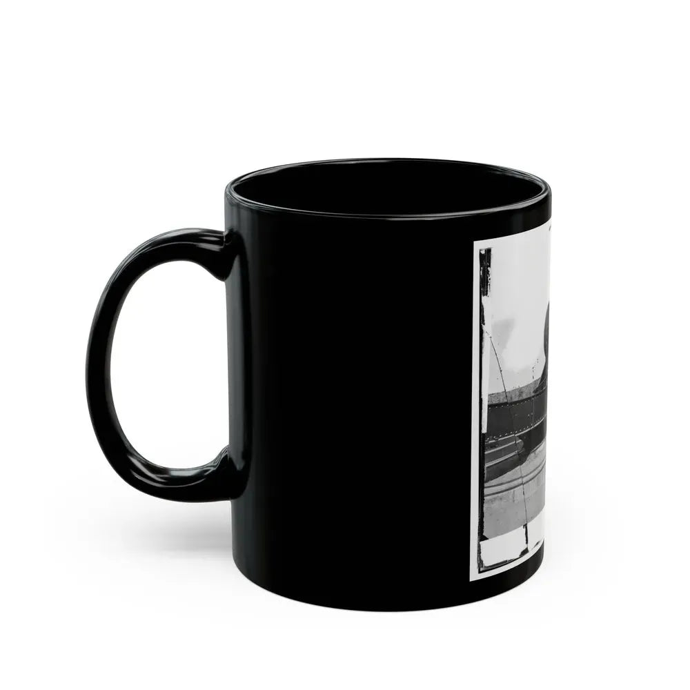 Alexandria, Virginia. 15-Inch Rodman Gun In Battery Rodgers (U.S. Civil War) Black Coffee Mug - Go Mug Yourself