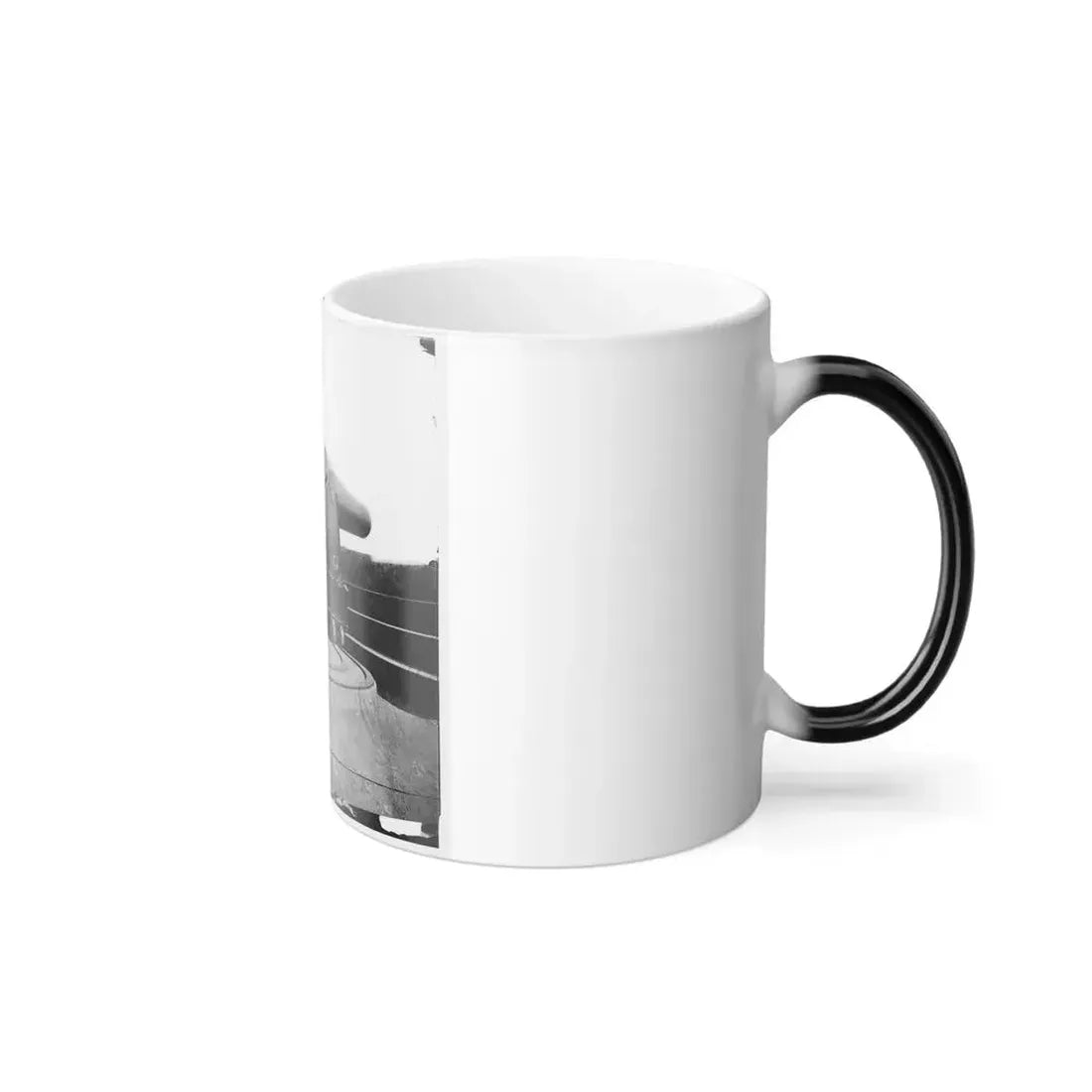 Alexandria, Virginia. 15-Inch Rodman Gun in Battery Rodgers (U.S. Civil War) Color Changing Coffee Mug 11oz - Go Mug Yourself