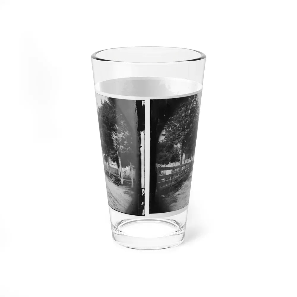 Alexandria, Virginia. Soldier's Cemetery. (U.S. Civil War) Pint Glass 16oz - Go Mug Yourself