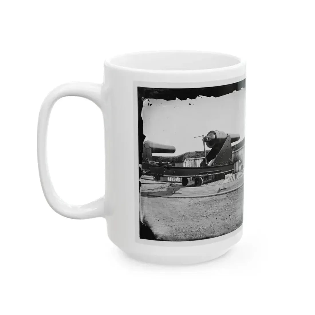 Alexandria, Virginia (Vicinity). 200 Pdr. Parrott Rifle Gun In Battery Rodgers (U.S. Civil War) White Coffee Mug - Go Mug Yourself