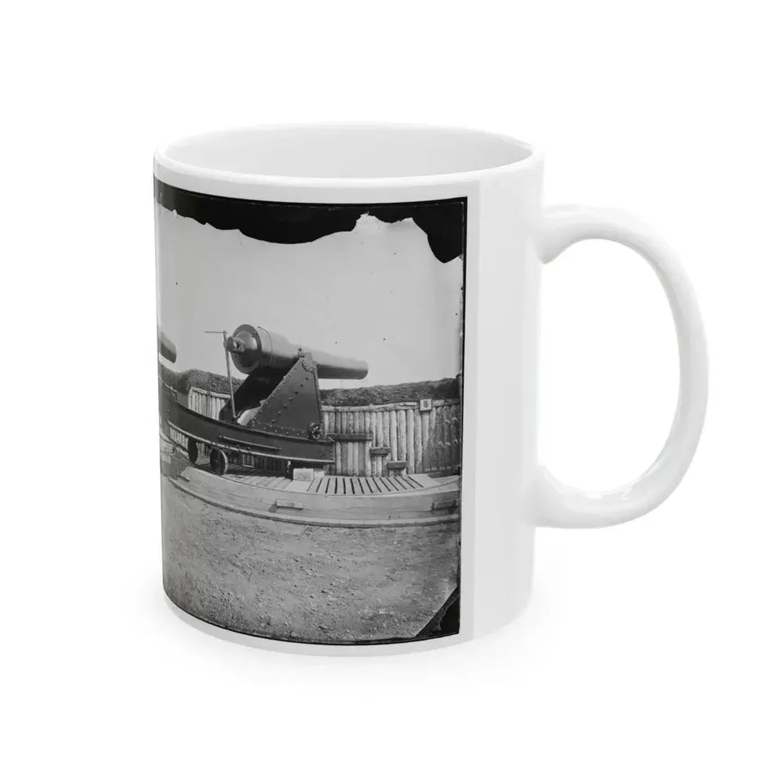 Alexandria, Virginia (Vicinity). 200 Pdr. Parrott Rifle Gun In Battery Rodgers (U.S. Civil War) White Coffee Mug - Go Mug Yourself