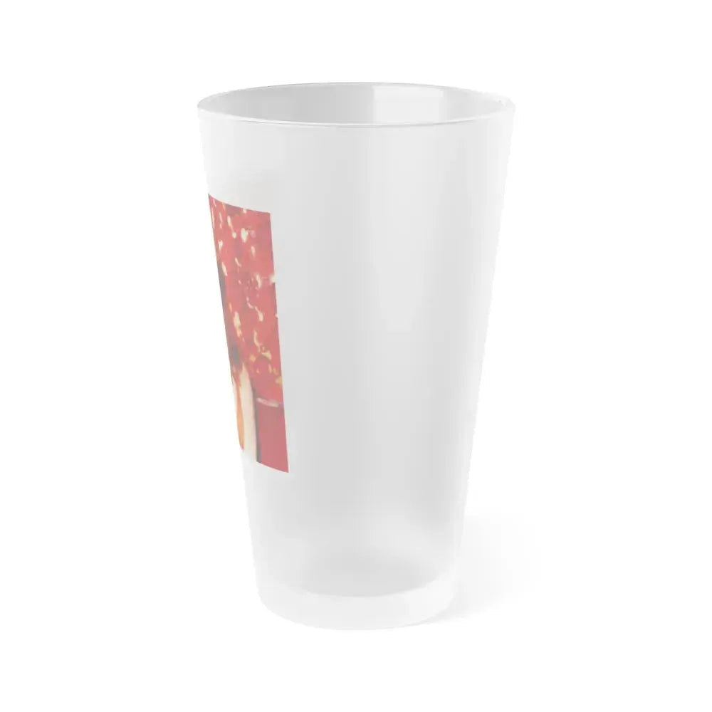 Ann-Margret #262 (Vintage Female Icon) Frosted Pint Glass 16oz - Go Mug Yourself