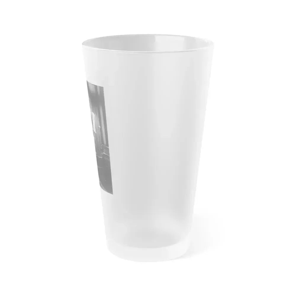 Ann-Margret #277 (Vintage Female Icon) Frosted Pint Glass 16oz - Go Mug Yourself