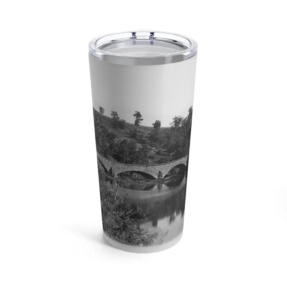 Antietam, Maryland. Antietam Bridge Looking Down Stream (U.S. Civil War) Tumbler 20oz 20oz - Go Mug Yourself