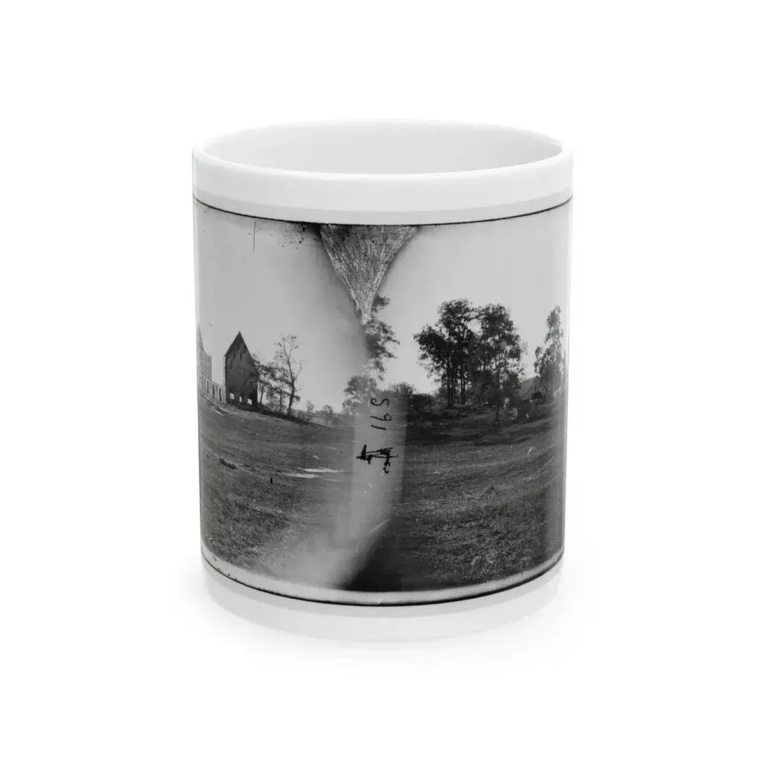 Antietam, Maryland. Real's Barn, Burned By The Bursting Of A Federal Shell At The Battle Of Antietam (U.S. Civil War) White Coffee Mug 11oz - Go Mug Yourself
