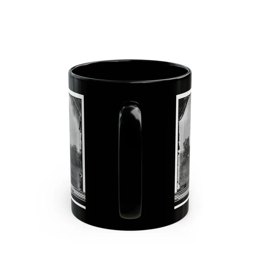 Antietam, Maryland. Rullet's House On The Battlefield (U.S. Civil War) Black Coffee Mug - Go Mug Yourself
