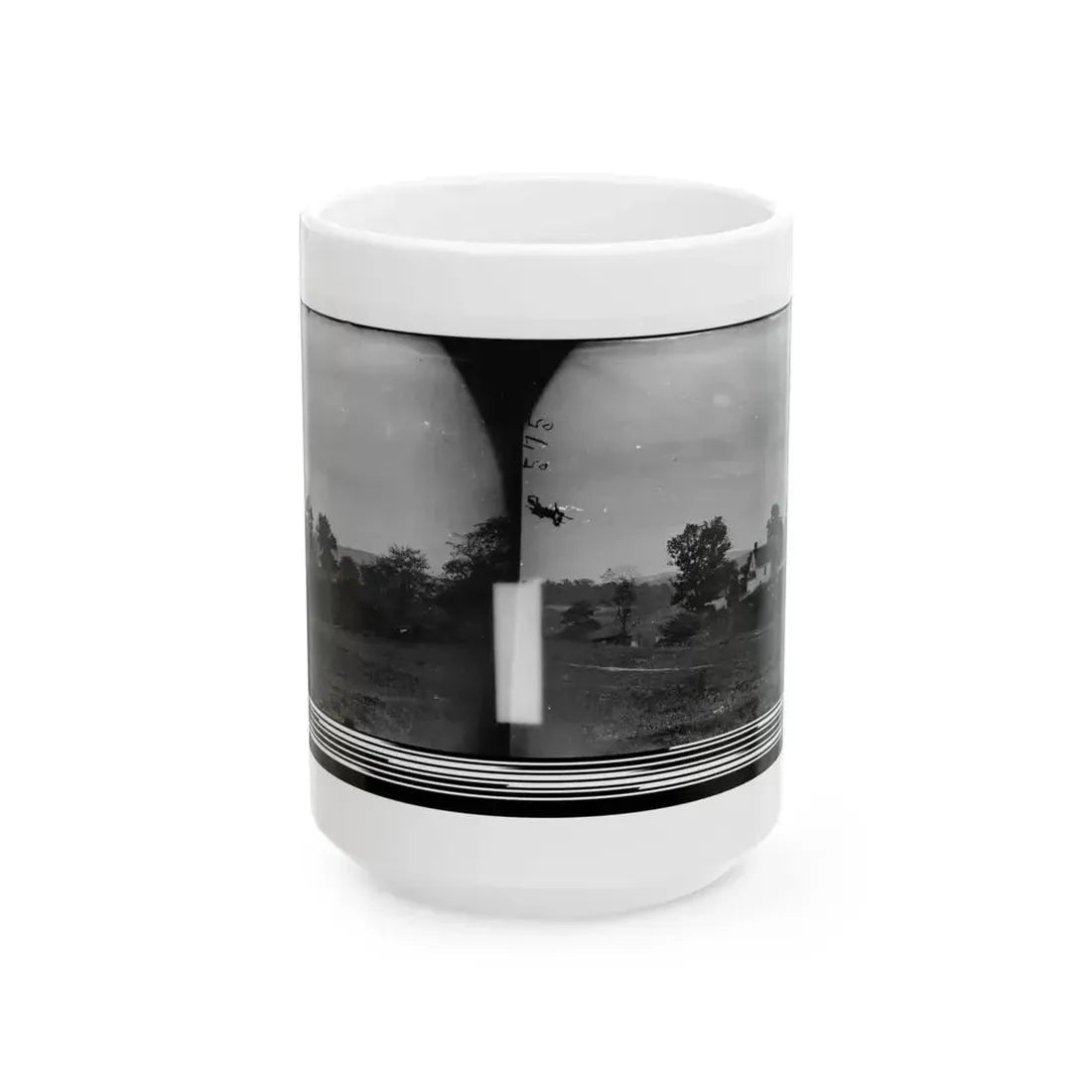 Antietam, Maryland. Rullet's House On The Battlefield (U.S. Civil War) White Coffee Mug 15oz - Go Mug Yourself