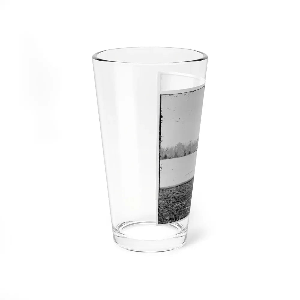 Appomattox River, Virginia. Boat On The Appomattox River (U.S. Civil War) Pint Glass 16oz - Go Mug Yourself