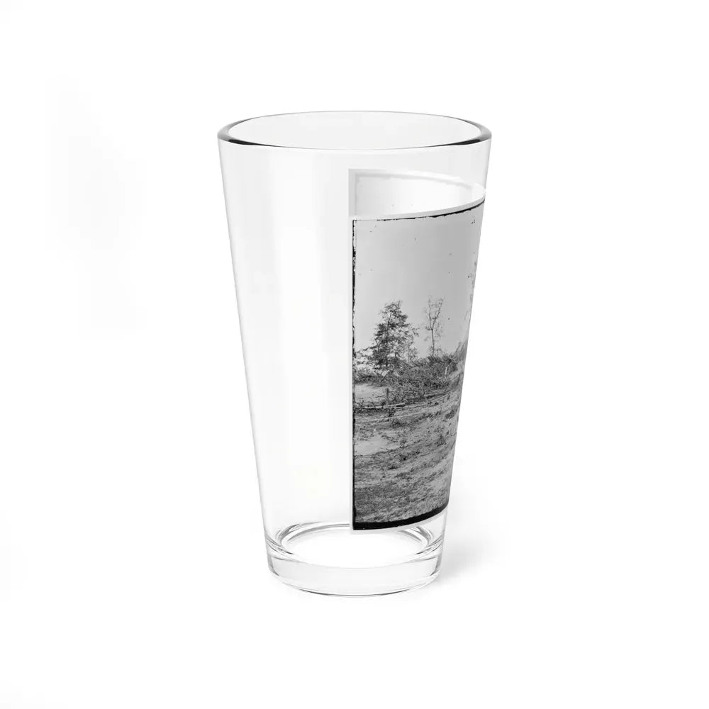 Atlanta, Georgia. Confederate Fortifications. (Shown Is Barnard's Wagon And Portable Darkroom) (U.S. Civil War) Pint Glass 16oz - Go Mug Yourself