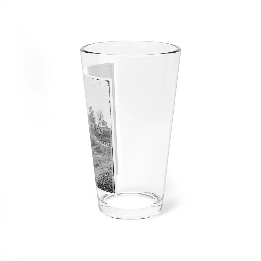 Atlanta, Georgia (Vicinity). View Of Houses (U.S. Civil War) Pint Glass 16oz - Go Mug Yourself