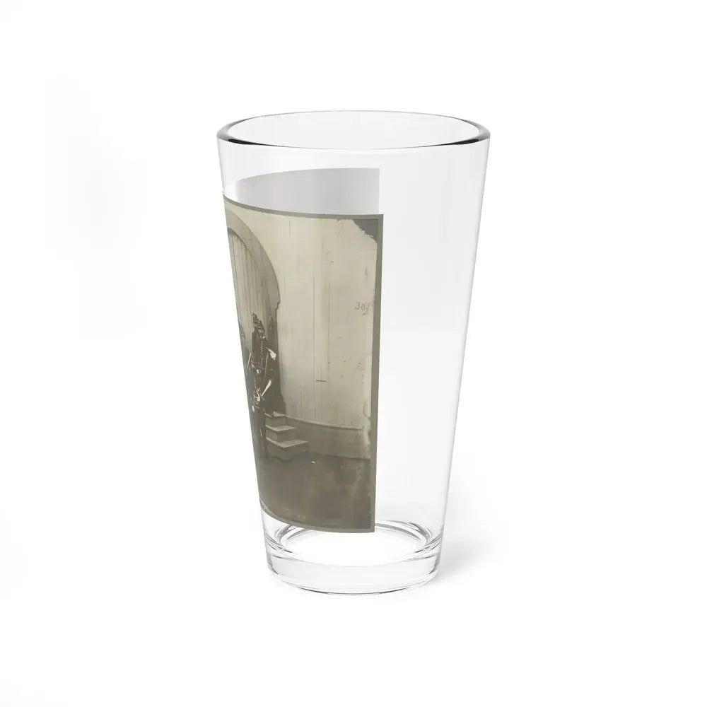 Band Of 9th & 10th Veterans Reserve Corps, Wash. D.C. Apr. 1865 (U.S. Civil War) Pint Glass 16oz - Go Mug Yourself