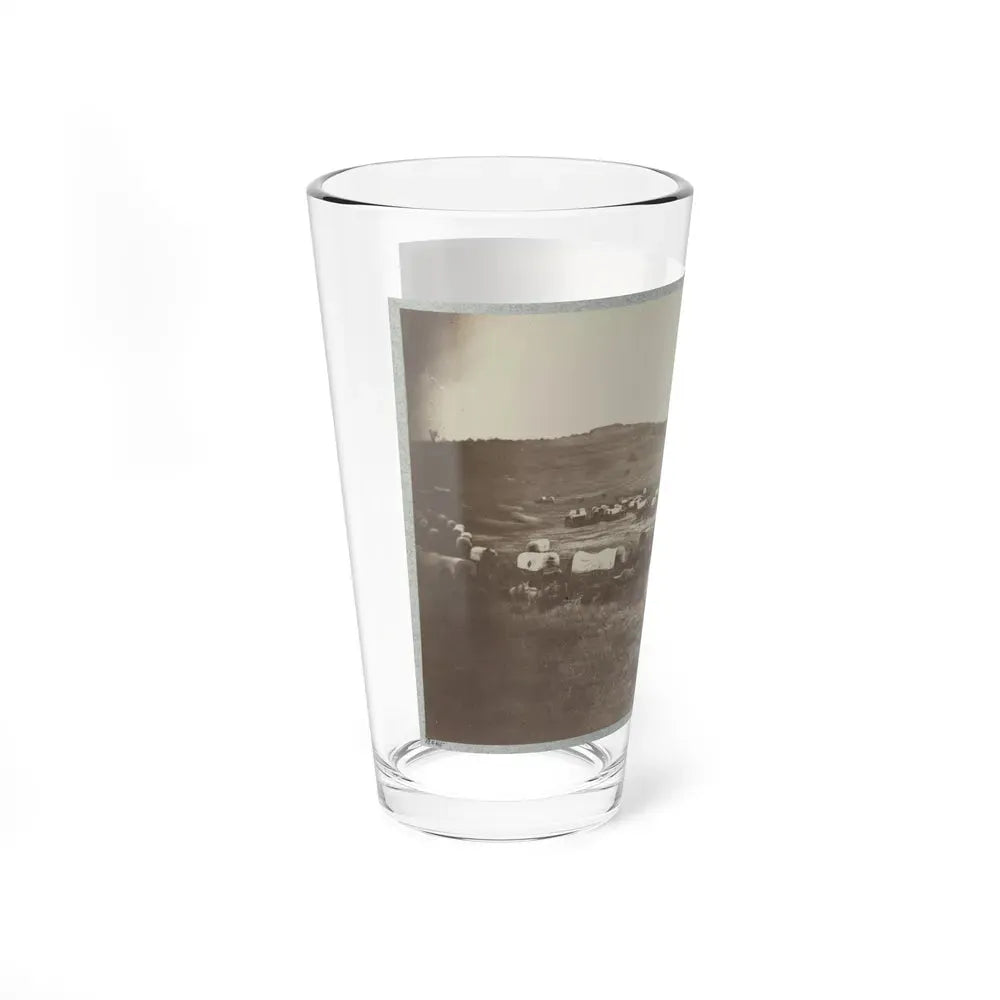 Belle Plain Landing, Va., Confederate Entrenchments On Hill 001 (U.S. Civil War) Pint Glass 16oz - Go Mug Yourself