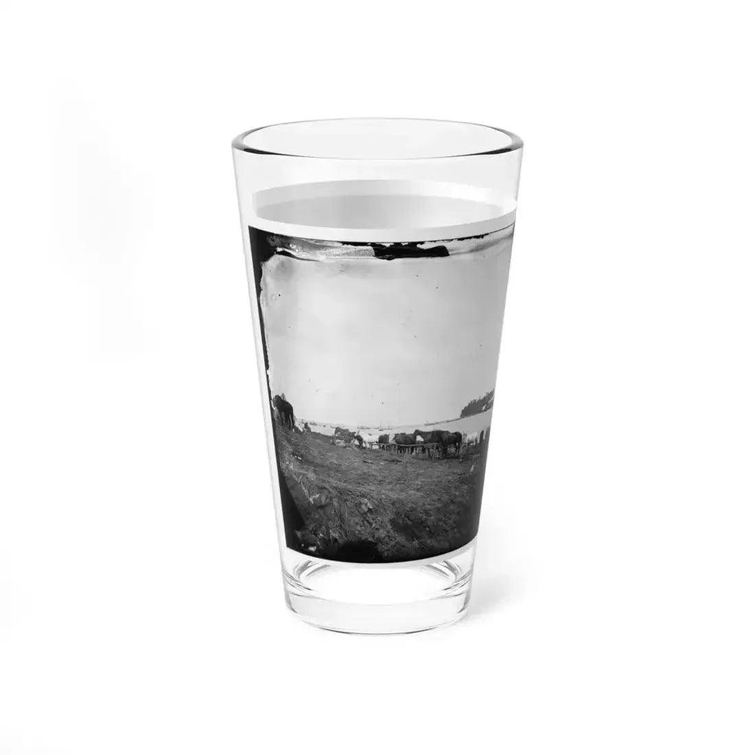 Belle Plain, Virginia. Encampment Of 2nd N.Y. And 1st Mass. Heavy Artillery (U.S. Civil War) Pint Glass 16oz - Go Mug Yourself