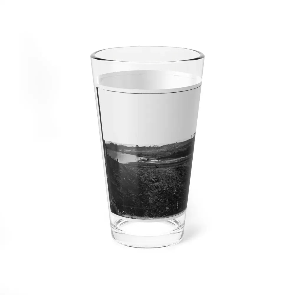 Belle Plain, Virginia. (U.S. Civil War) Pint Glass 16oz - Go Mug Yourself