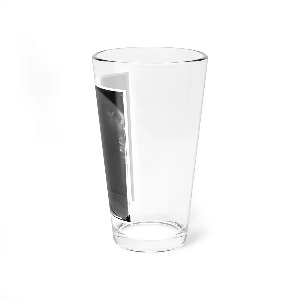 Bermuda Hundred, James River, Virginia. Signal Tower On Left Of Bermuda Line (U.S. Civil War) Pint Glass 16oz - Go Mug Yourself