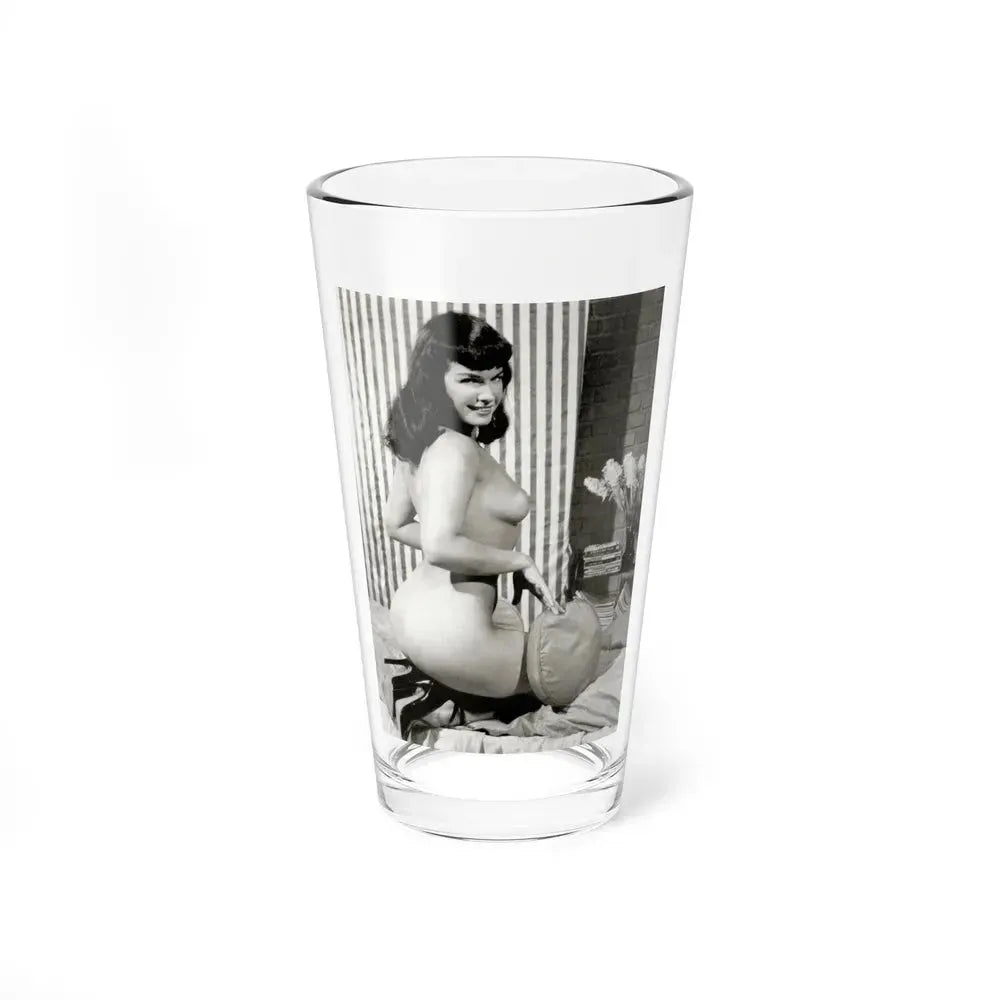 Bettie Page #624 (Vintage Female Icon) Pint Glass 16oz 16oz - Go Mug Yourself
