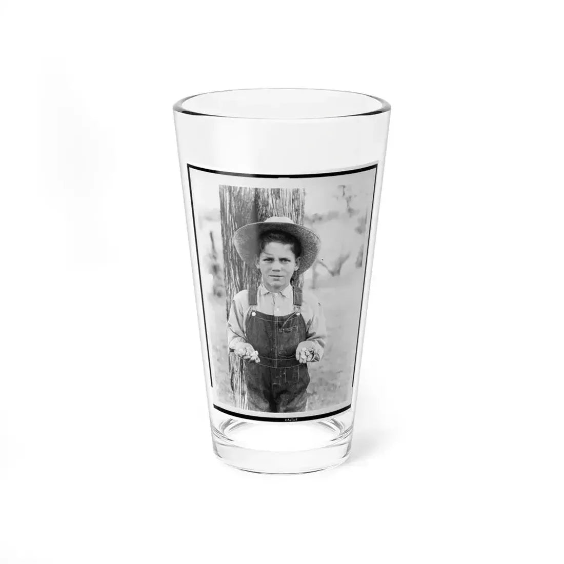 Boy Holding Union And Confederate Bullets, Perryville Battlefield, Perryville, Boyle County, Kentucky (U.S. Civil War) Pint Glass 16oz 16oz - Go Mug Yourself