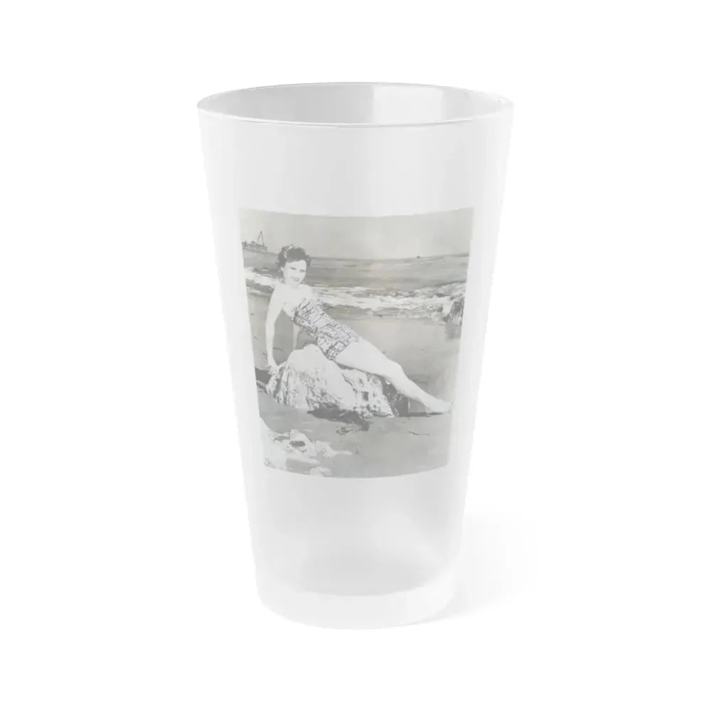 Carol Ohmart #09 (Vintage Female Icon) Frosted Pint Glass 16oz 16oz Frosted - Go Mug Yourself