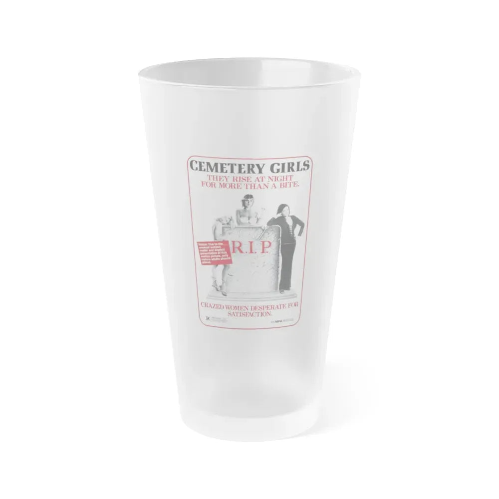 CEMETERY GIRLS (COUNT DRACULA'S GREAT LOVE) 1973 Movie Poster - Frosted Pint Glass 16oz 16oz Frosted - Go Mug Yourself
