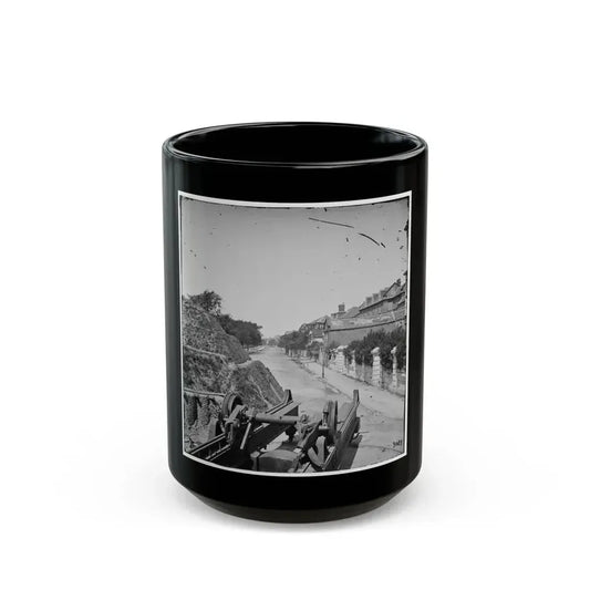 Charleston, S.C. South Battery; Dismantled Blakely Gun In Foreground (U.S. Civil War) Black Coffee Mug 15oz - Go Mug Yourself
