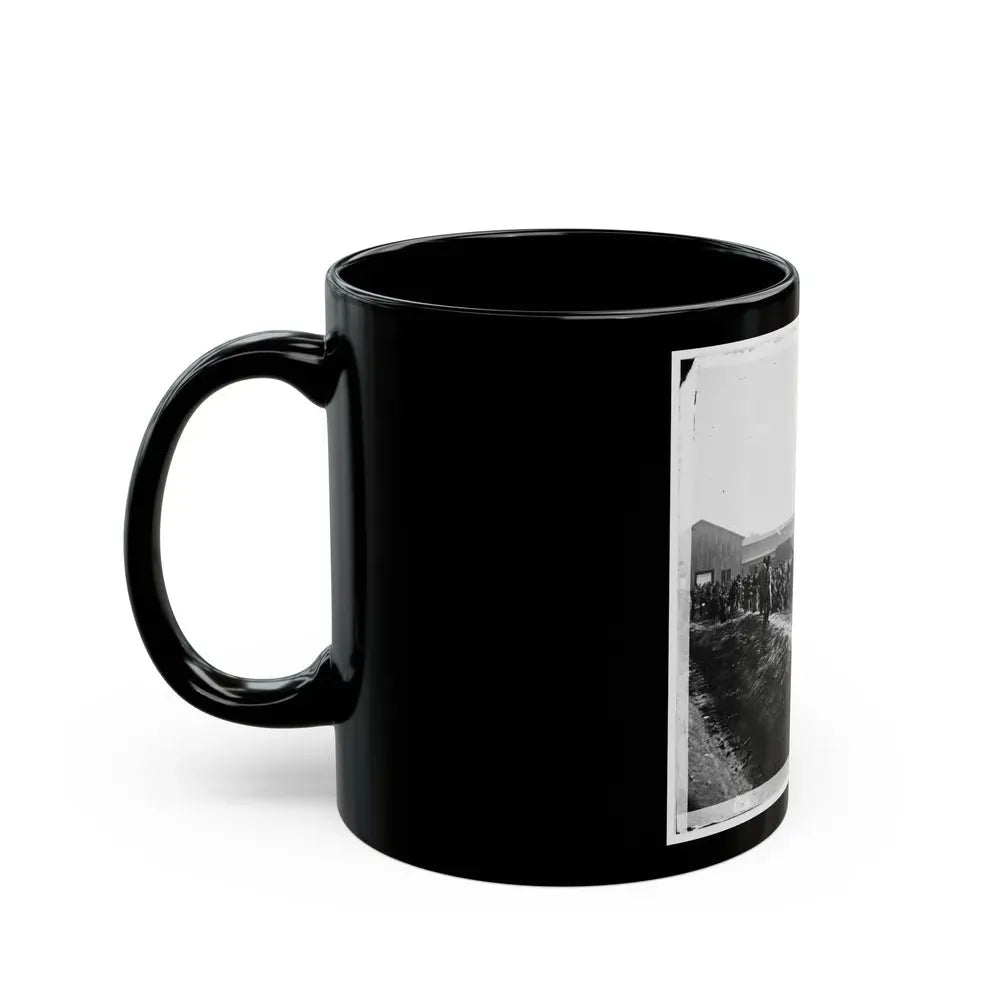 Chattanooga, Tenn. Confederate Prisoners At Railroad Depot (U.S. Civil War) Black Coffee Mug - Go Mug Yourself