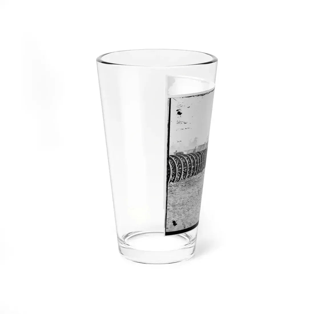City Point, Virginia (Vicinity). Park Of Army Wagon Wheels (U.S. Civil War) Pint Glass 16oz - Go Mug Yourself