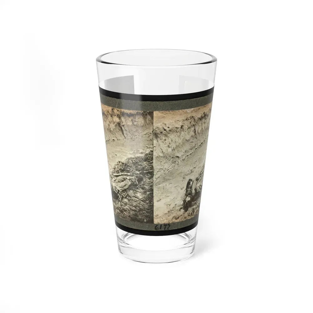 Dead Confederate Soldier In The Trenches Of Fort Mahone, Petersburg, Virginia (U.S. Civil War) Pint Glass 16oz 16oz - Go Mug Yourself
