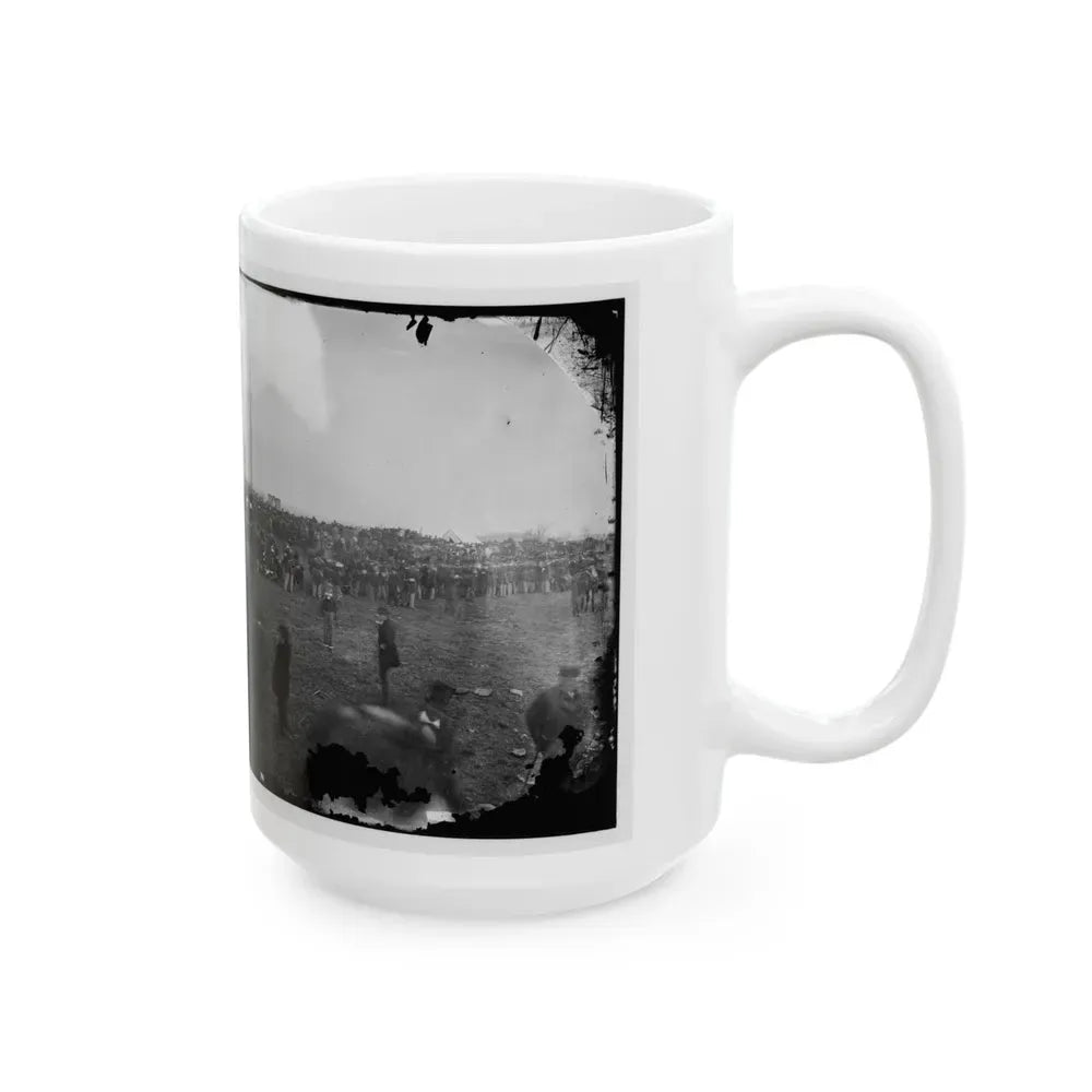 Dedication Ceremonies At The Soldiers' National Cemetery, Gettysburg, Pennsylvania(3) (U.S. Civil War) White Coffee Mug - Go Mug Yourself