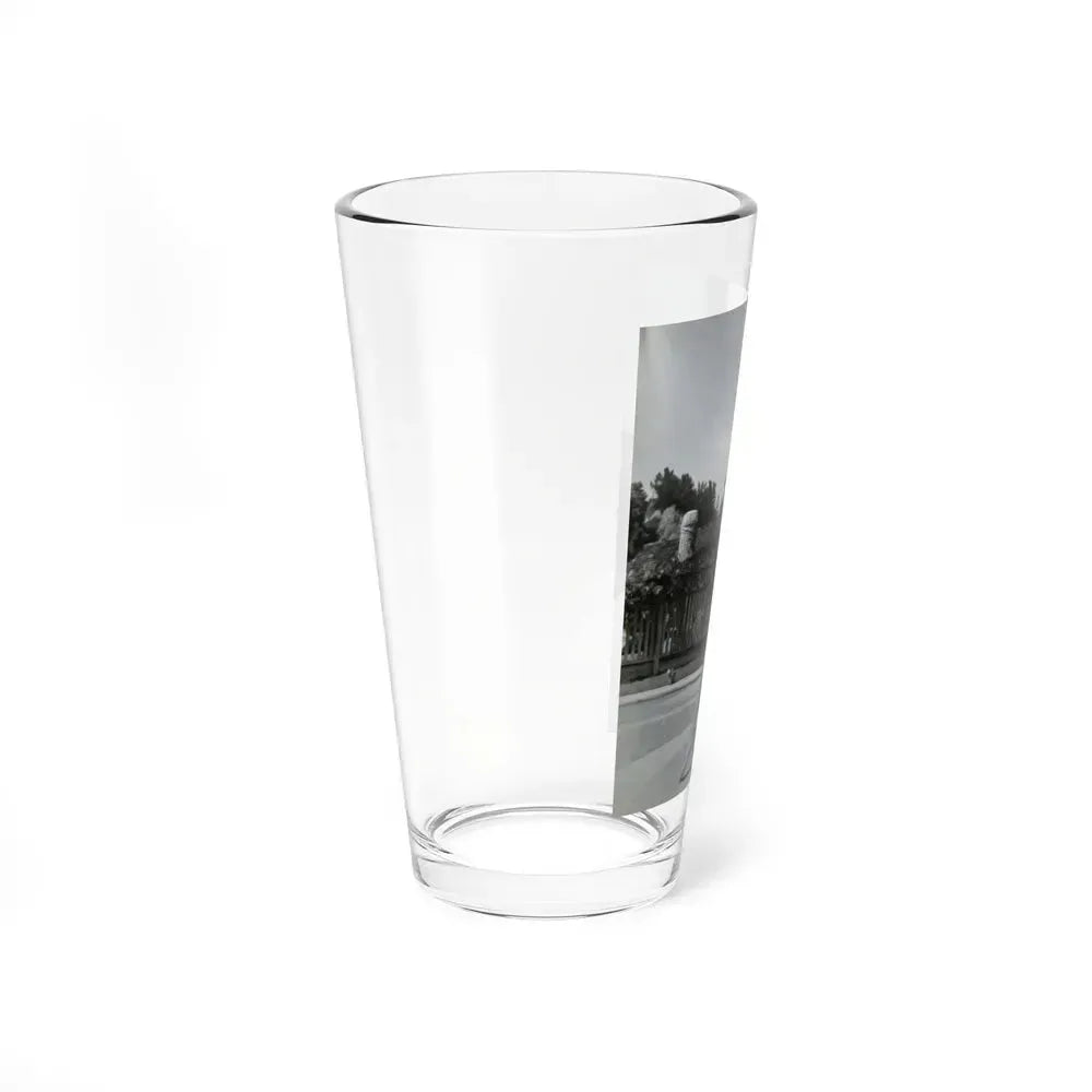 Elaine Stewart #122 (Vintage Female Icon) Pint Glass 16oz - Go Mug Yourself