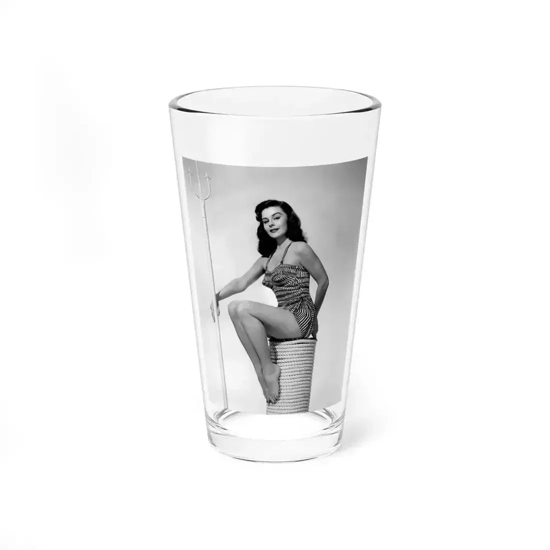 Elaine Stewart #32 (Vintage Female Icon) Pint Glass 16oz 16oz - Go Mug Yourself