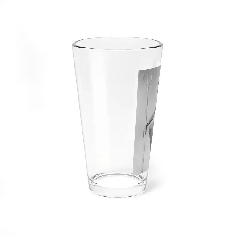 Elaine Stewart #32 (Vintage Female Icon) Pint Glass 16oz - Go Mug Yourself