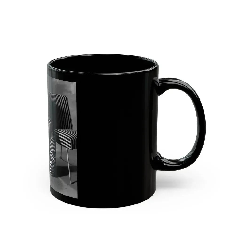 Elizabeth Montgomery #83 (Vintage Female Icon) Black Coffee Mug - Go Mug Yourself