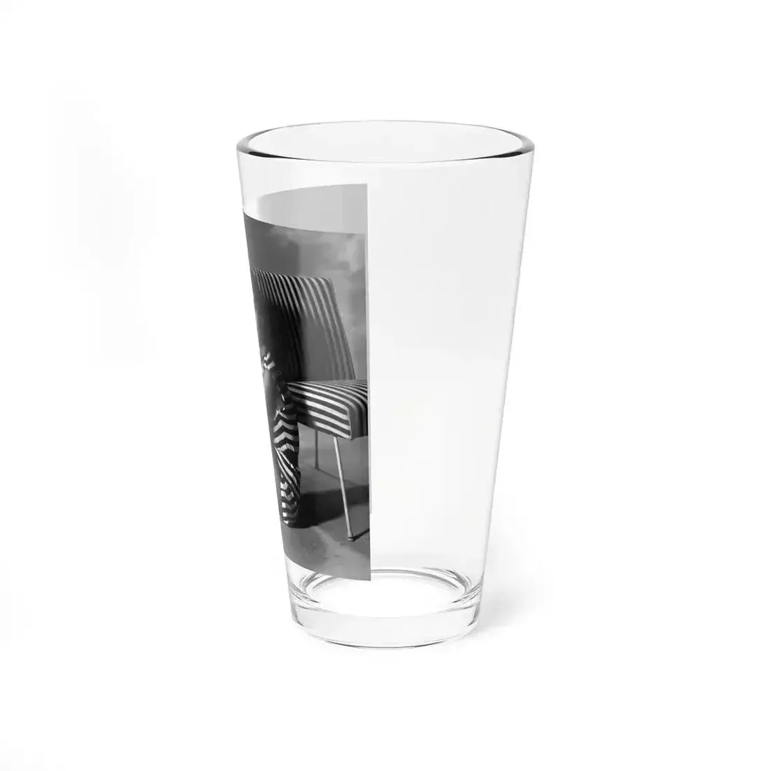 Elizabeth Montgomery #83 (Vintage Female Icon) Pint Glass 16oz - Go Mug Yourself