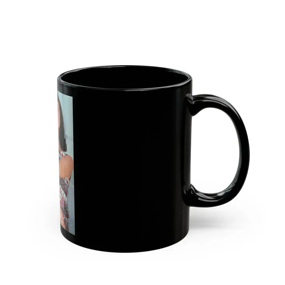 Elizabeth Montgomery #84 (Vintage Female Icon) Black Coffee Mug - Go Mug Yourself