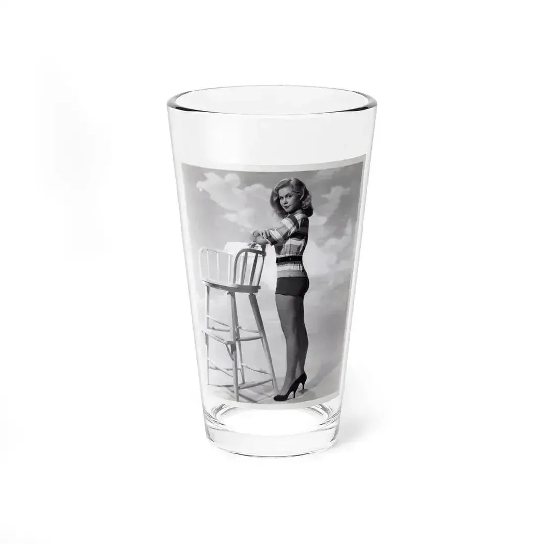 Elizabeth Montgomery #94 (Vintage Female Icon) Pint Glass 16oz 16oz - Go Mug Yourself