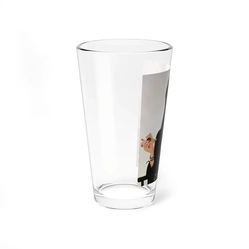 Elvira, Mistress Of The Dark #157 (Vintage Female Icon) Pint Glass 16oz - Go Mug Yourself