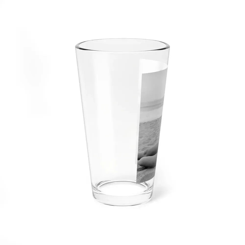 Eve Meyer #29 (Vintage Female Icon) Pint Glass 16oz - Go Mug Yourself