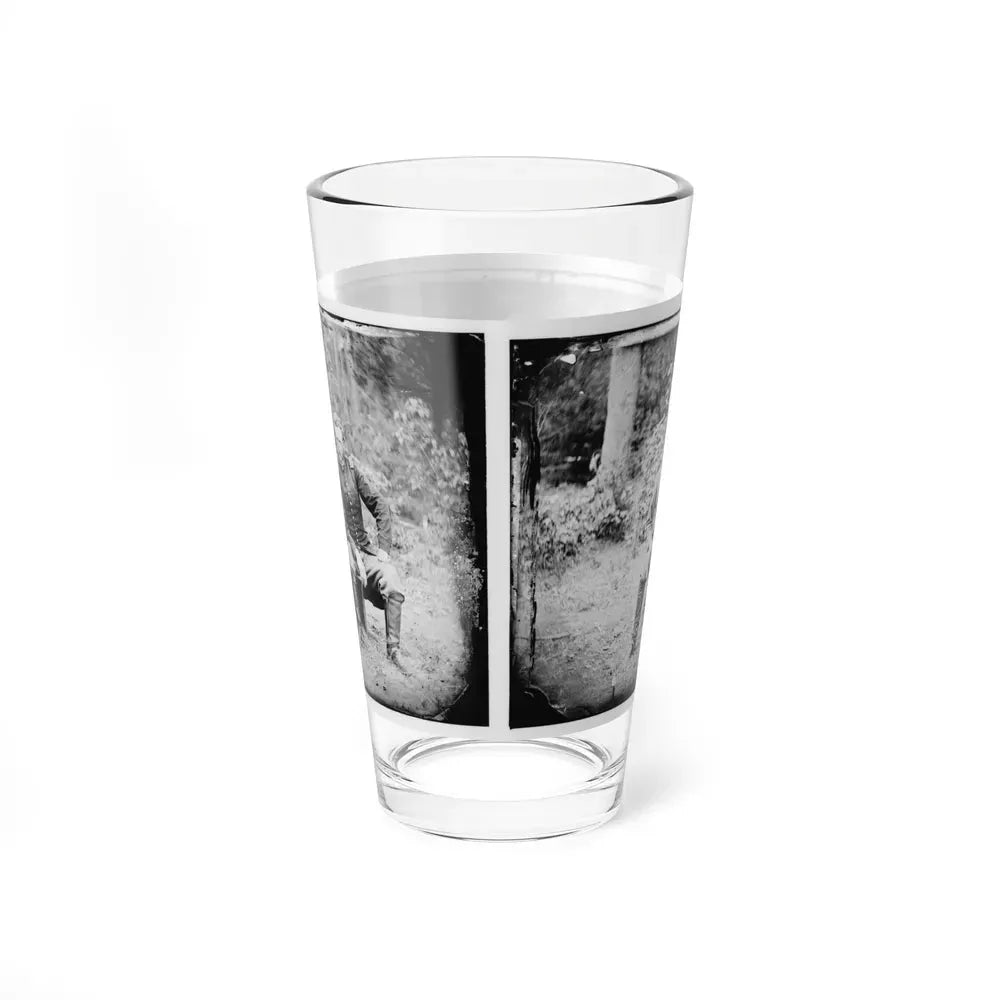 Fair Oaks, Va. Lt. James B. Washington, A Confederate Prisoner, With Capt. George A. Custer Of The 5th Cavalry, U.S.A. (U.S. Civil War) Pint Glass 16oz - Go Mug Yourself