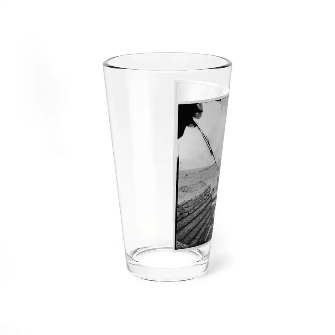 Fort Brady, Va. Battery Of Parrott Guns Manned By Company C, 1st Connecticut Heavy Artillery (U.S. Civil War) Pint Glass 16oz - Go Mug Yourself