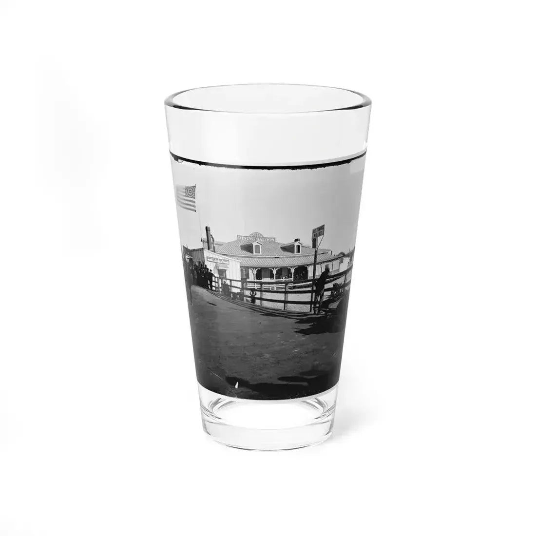 Fort Monroe, Va. Captain Of The Port's Office And The Hygeia Dining Saloon (U.S. Civil War) Pint Glass 16oz 16oz - Go Mug Yourself
