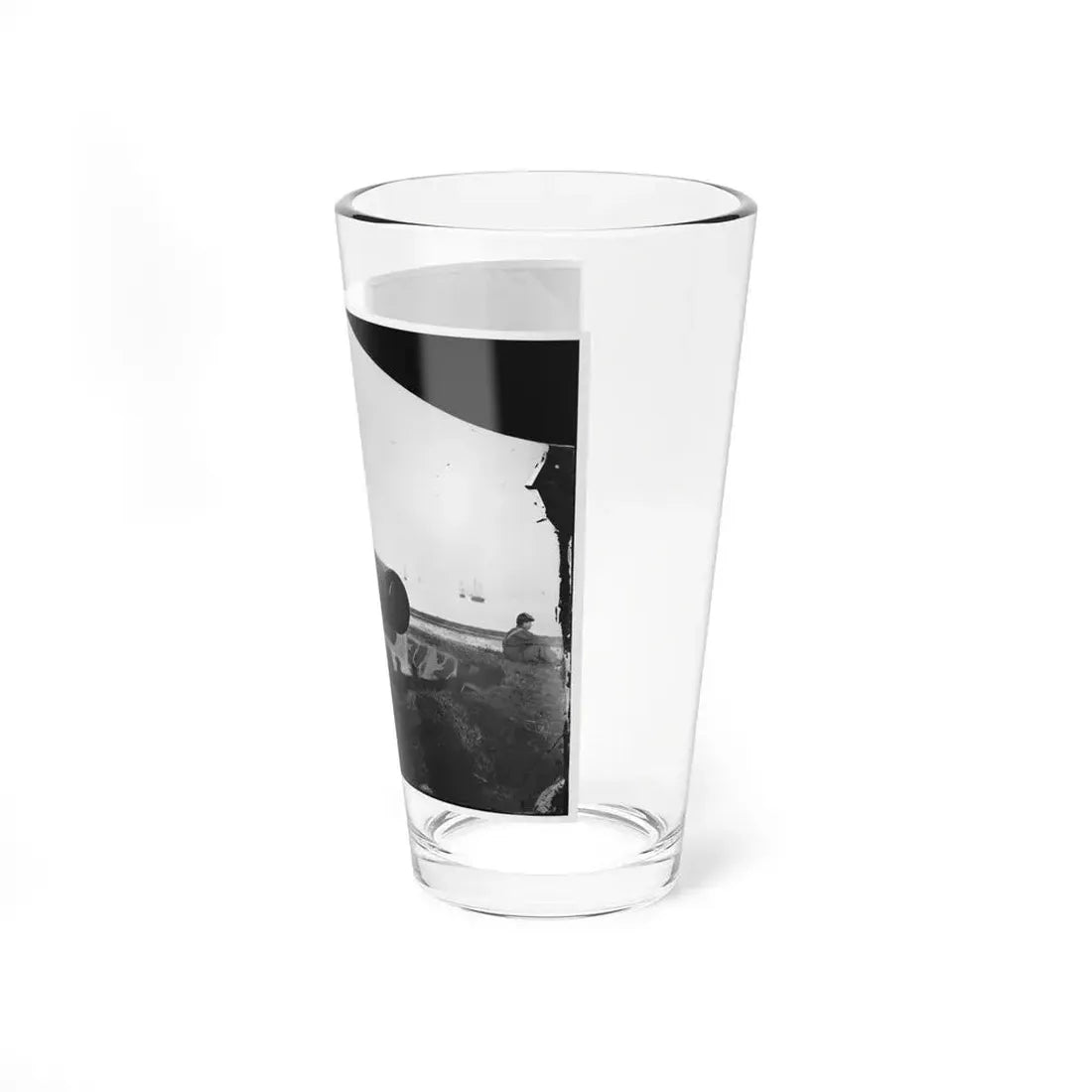 Fort Monroe, Va. The Lincoln Gun, A 15-Inch Rodman Columbiad (U.S. Civil War) Pint Glass 16oz - Go Mug Yourself