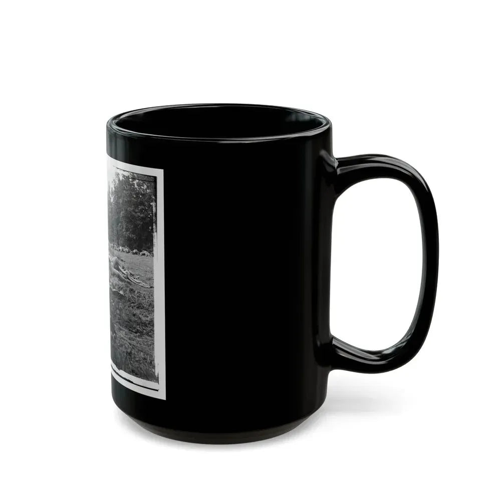 Gettysburg, Pa. Confederate Dead Gathered For Burial At The Edge Of The Rose Woods, July 5, 1863 (U.S. Civil War) Black Coffee Mug - Go Mug Yourself