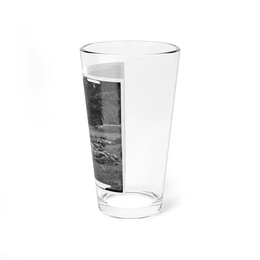 Gettysburg, Pa. Confederate Dead Gathered For Burial At The Southwestern Edge Of The Rose Woods, July 5, 1863 (U.S. Civil War) Pint Glass 16oz - Go Mug Yourself