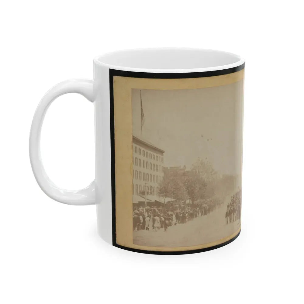 Grand Review Of The Great Veteran Armies Of Grant And Sherman At Washington, On The 23rd And 24th May, 1865 (U.S. Civil War) White Coffee Mug - Go Mug Yourself