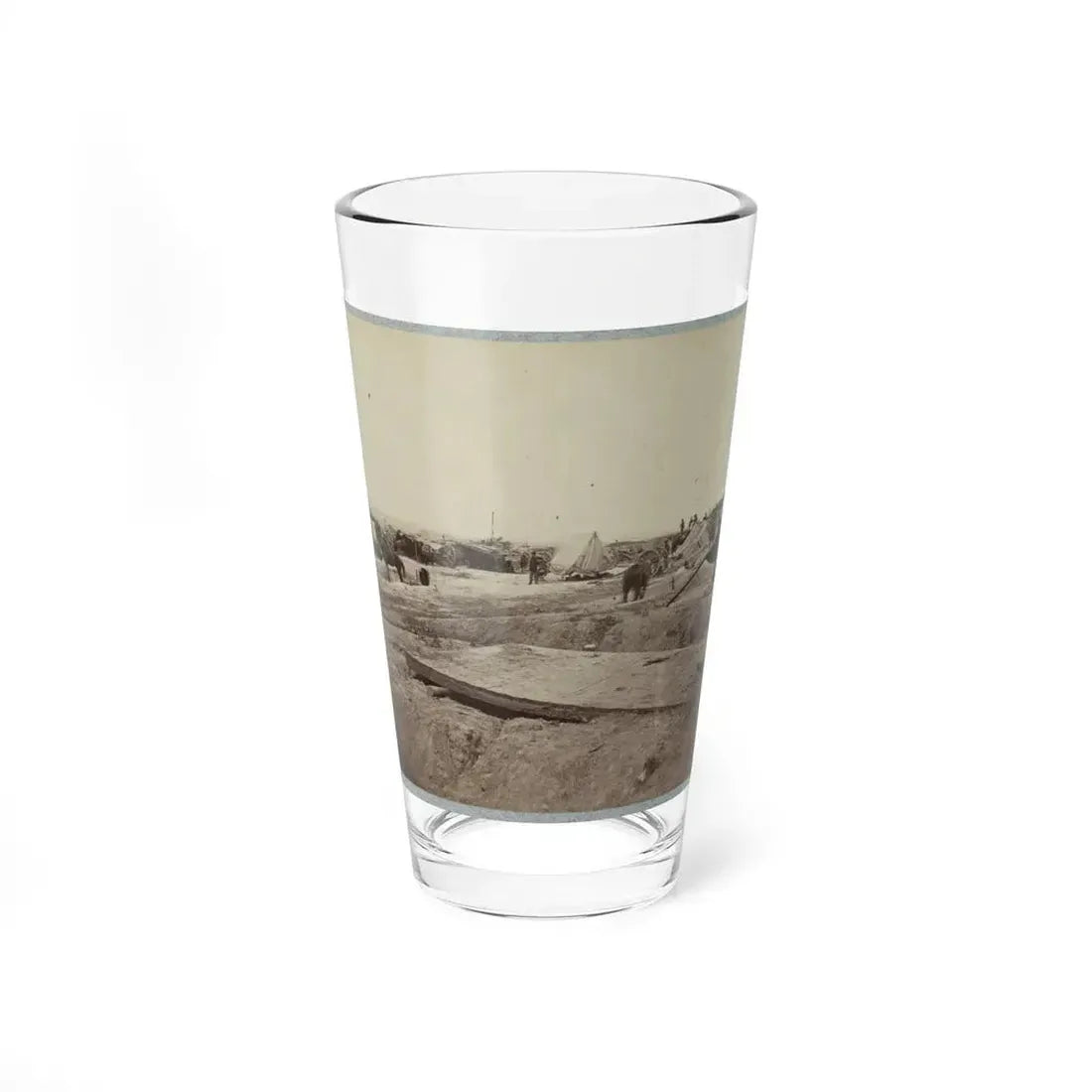 Interior View Of Rebel Fort In Front Of Petersburg Works, Manned By Cowan's Independent Battery, 1st N.Y., 24th June, 1864 (U.S. Civil War) Pint Glass 16oz 16oz - Go Mug Yourself